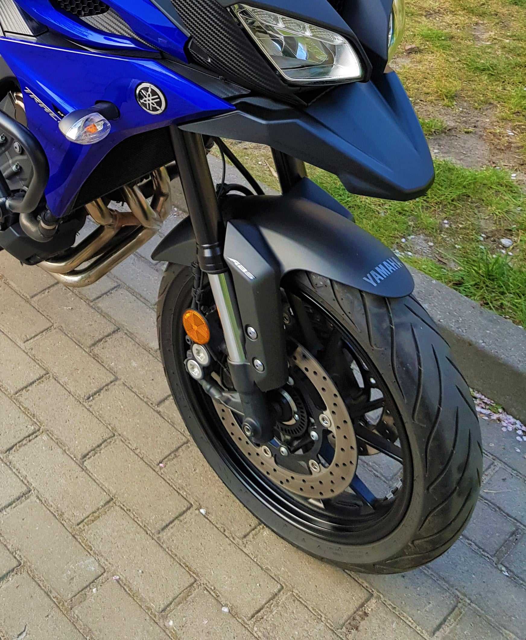 Opona motocyklowa przednia od Yamaha Tracer 900